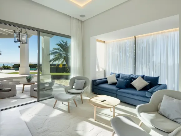 Villa Aguila – Modern Comfort with Andalusian Charm in La Quinta