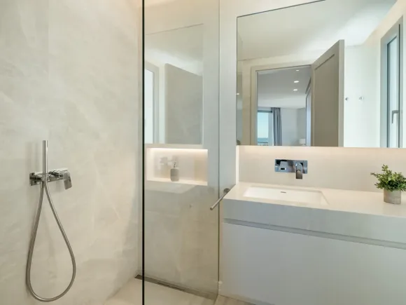 Villa Aguila – Modern Comfort with Andalusian Charm in La Quinta