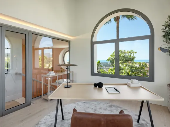 Villa Aguila – Modern Comfort with Andalusian Charm in La Quinta