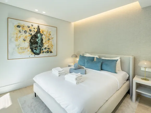 Villa Aguila – Modern Comfort with Andalusian Charm in La Quinta