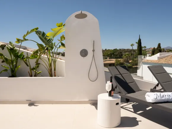Los Dragos 28 - Duplex Penthouse in Marbella's Golf Valley