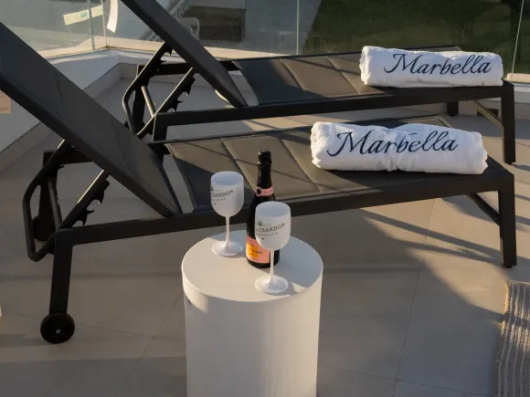 Los Dragos 28 - Duplex Penthouse in Marbella's Golf Valley