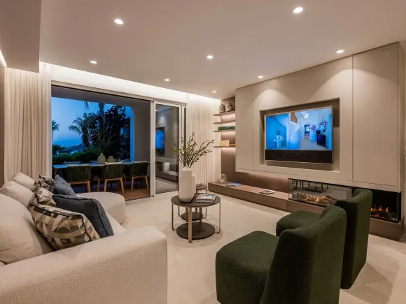 Elegant Ground-Floor Apartment in Bahía del Velerín