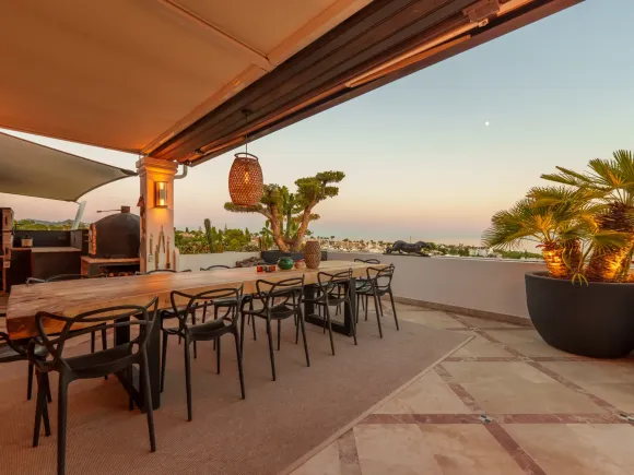 Duplex penthouse  with panoramic views in Monte Paraiso Country Club