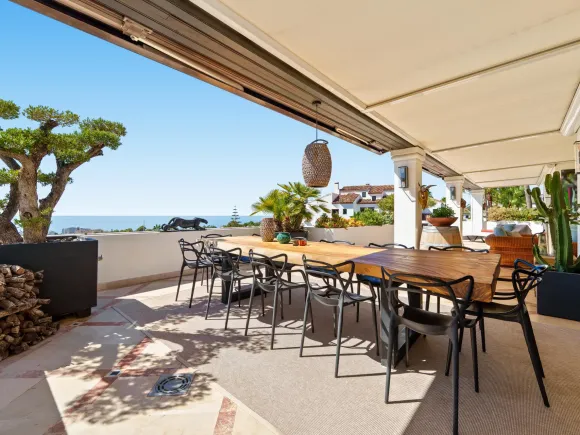 Duplex penthouse  with panoramic views in Monte Paraiso Country Club