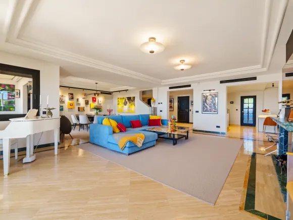 Duplex penthouse  with panoramic views in Monte Paraiso Country Club