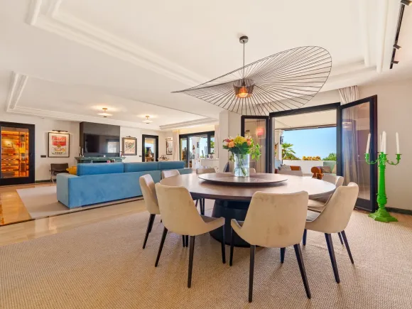 Duplex penthouse  with panoramic views in Monte Paraiso Country Club