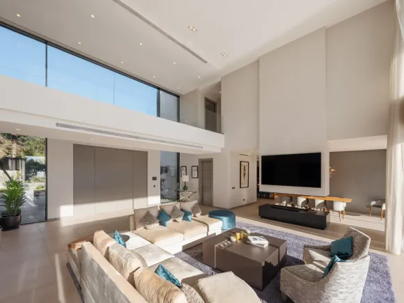 Villa Ciervo - Sophisticated residence in El Madroñal