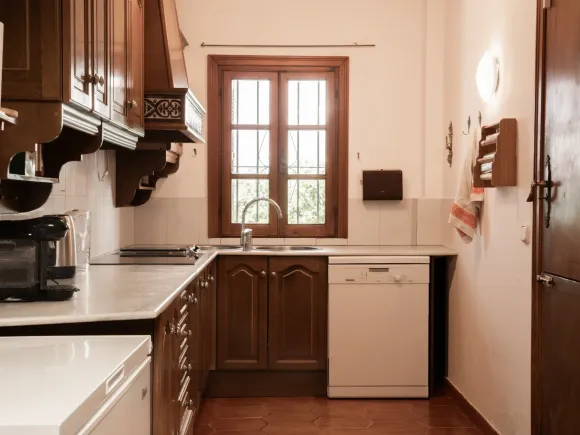 Charming family villa with panoramic sea views in Seghers, Estepona