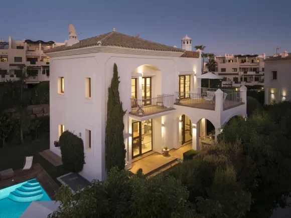 Renovated Villa with Sea Views and Mediterranean Charm