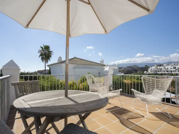 Renovated Villa with Sea Views and Mediterranean Charm