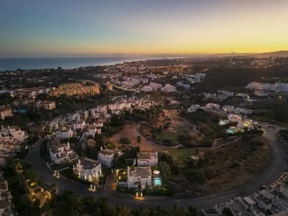 Renovated Villa with Sea Views and Mediterranean Charm