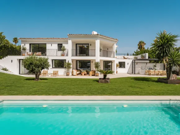 Villa Zéphire | Fully renovated Andalusian villa in Rocío de Nagüeles