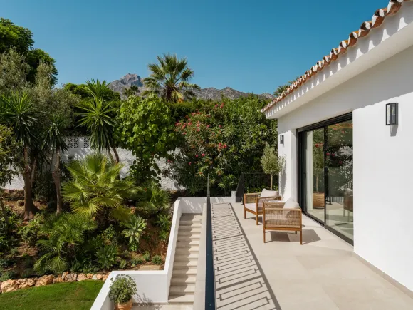 Villa Zéphire | Fully renovated Andalusian villa in Rocío de Nagüeles