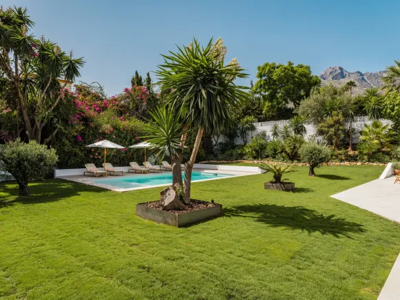 Villa Zéphire | Fully renovated Andalusian villa in Rocío de Nagüeles
