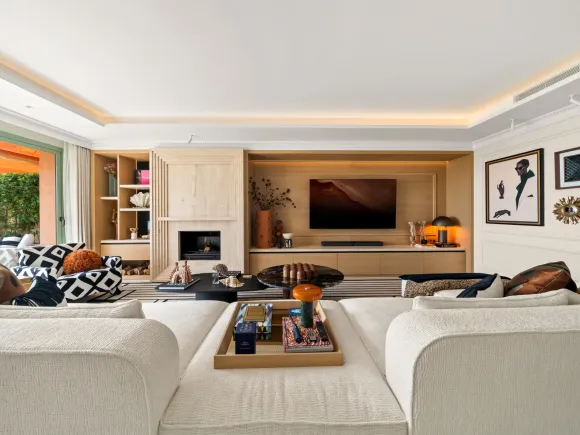 Penthouse in Four Seasons, Los Flamingos