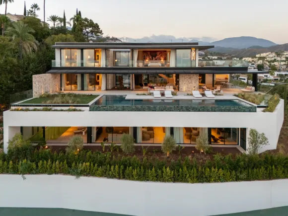 Casa Orquídea – Panoramic Contemporary Estate in El Herrojo Alto, La Quinta