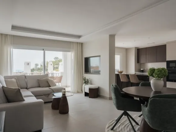 Las Terrazzas 427 – Renovated Apartment with Panoramic Sea Views in Benahavís