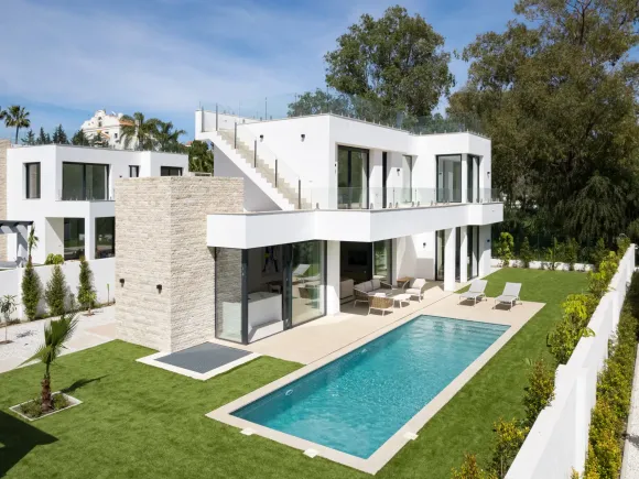 Villa Martina – Contemporary Villa in Monte Biarritz, Estepona