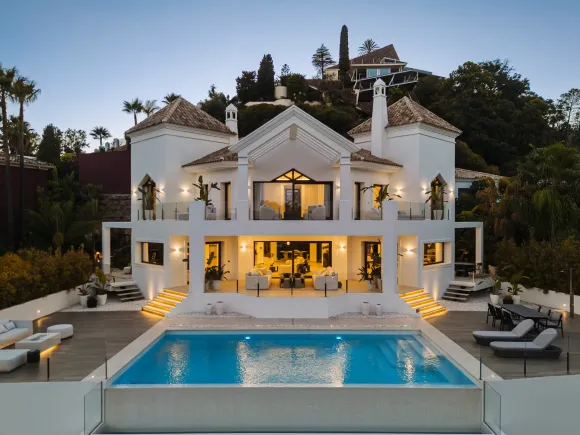 Villa Aura - Newly built villa in El Herrojo
